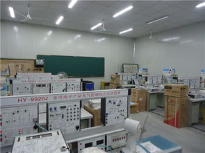 中国人民解放军总参谋部信息化部直属工厂职业技术学校实训风采——职业技能培训纪实